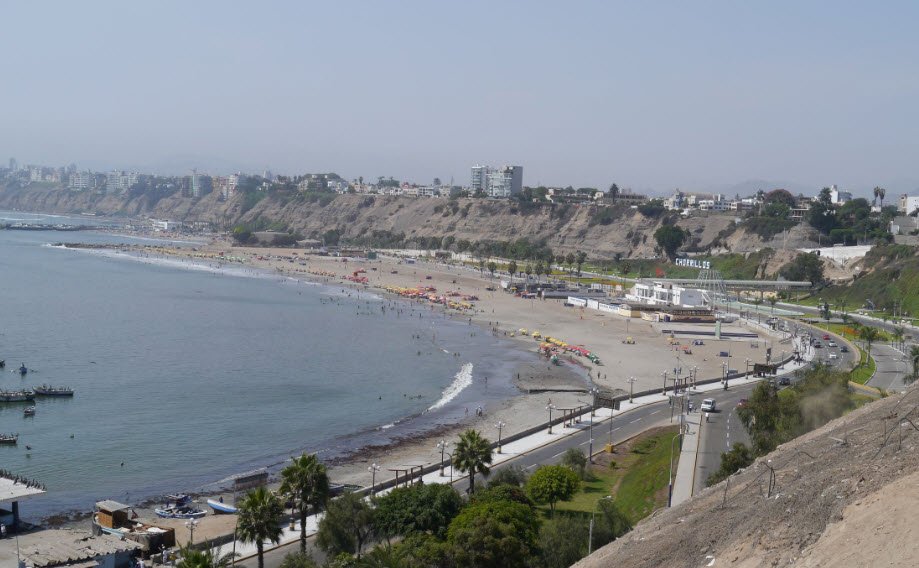 Playa Agua Dulce, Lima, Peru